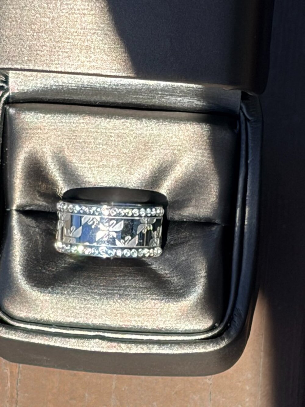 Swarovski Swan Engraved Eternity Band